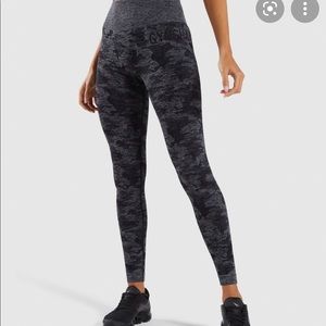 Gymshark Adapt Camo Seamless Leggings - small